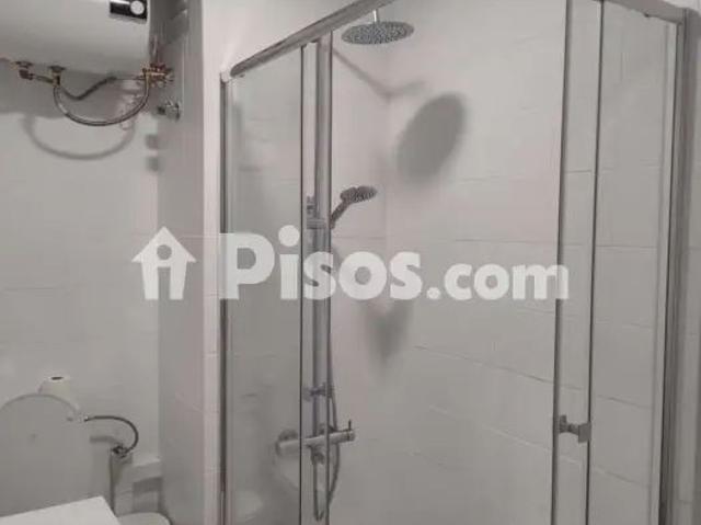 Piso en alquiler en Calle San Isidoro, 20