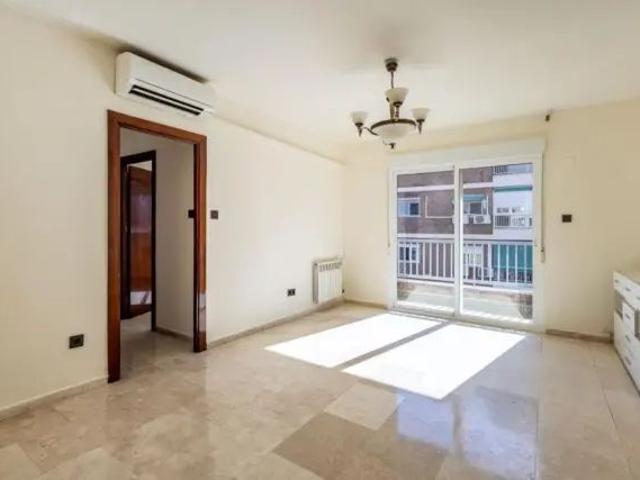 Piso en alquiler en Calle San Joaquín, 1