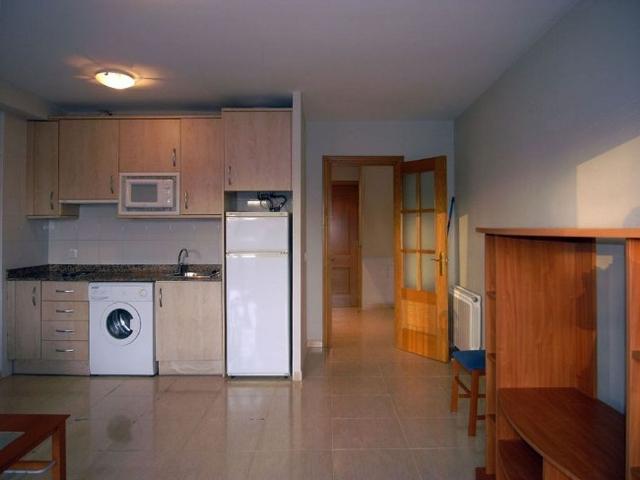 Piso en alquiler en calle Sant Martí, Lleida, de 40 m² 1 habitación por 430