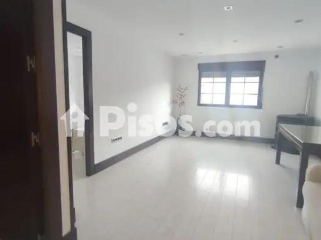 Piso en alquiler en Calle Santa Clara