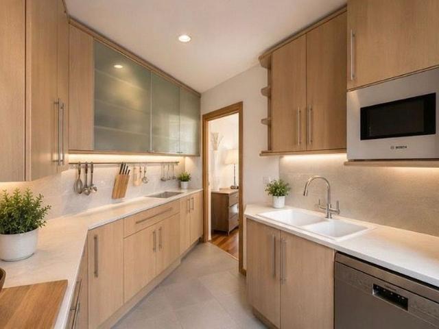 Piso en alquiler en calle Sardenya, Barcelona, de 128 m² 4 habitaciones por 2.095