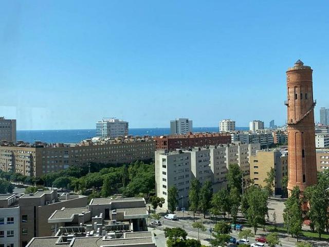Piso en alquiler en calle Selva de Mar, Barcelona, de 90 m² 3 habitaciones por 3.500