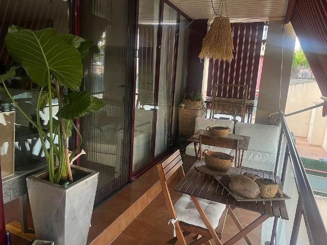 Piso en alquiler en calle Sorres de Les, Torrelles de Llobregat, de 79 m² 3 habitaciones por 1.199