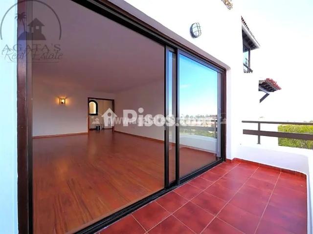 Piso en alquiler en Calle Turina