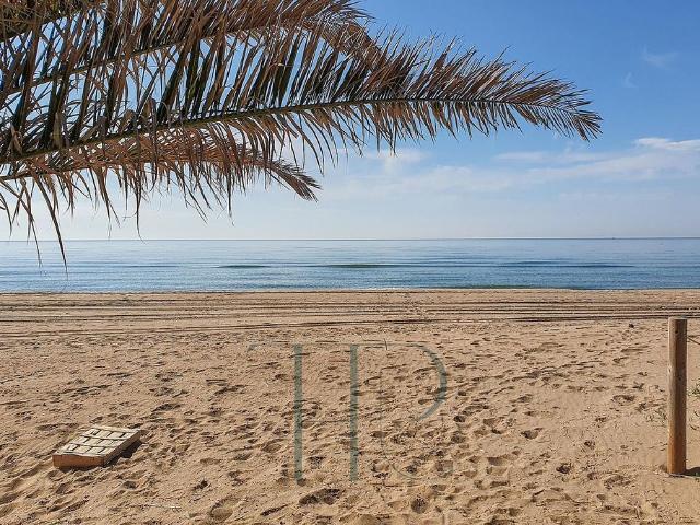 Piso en alquiler en calle Tellinaires Dels, Gavà, de 50 m² 2 habitaciones por 1.850