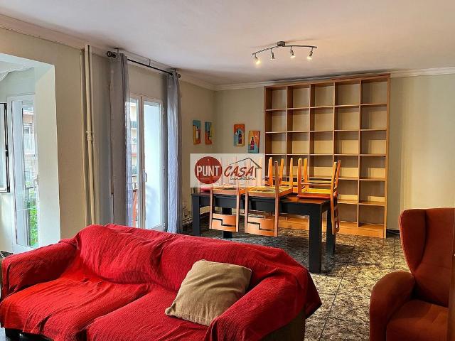 Piso en alquiler en calle Valencia, Lleida, de 101 m² 4 habitaciones por 790