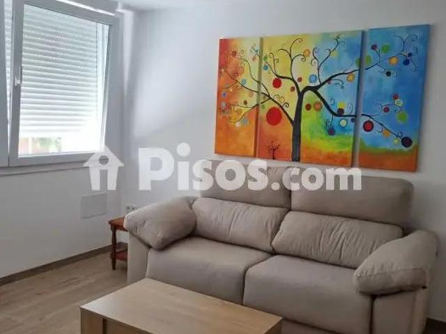 Piso en alquiler en Calle Verdiales, 9