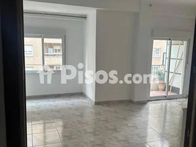 Piso en alquiler en Calle Virgen de la Cinta, 28