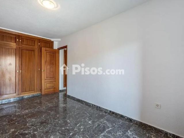Piso en alquiler en Camino Bajo de Huetor