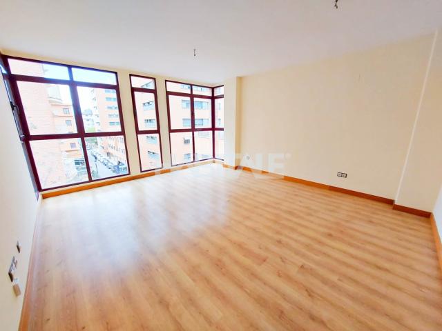 Piso en alquiler en Camins al Grau
