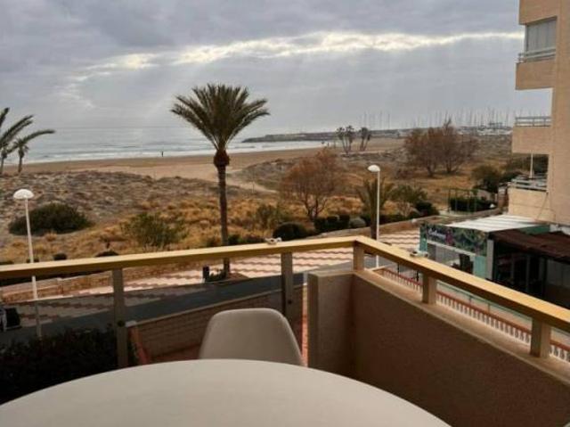 Piso en Alquiler en Canet d'en Berenguer