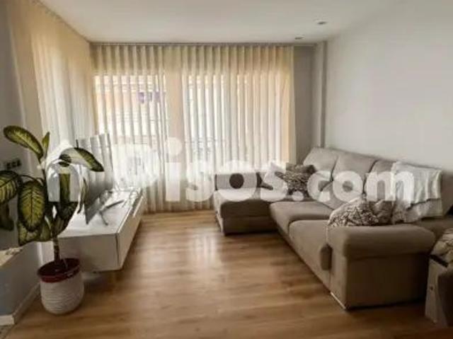 Piso en alquiler en Canet Den Berenguer