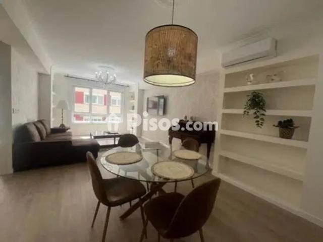 Piso en alquiler en Canido