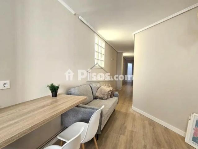 Piso en alquiler en Canido