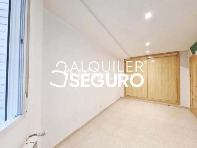Piso en alquiler en Casa Amarilla