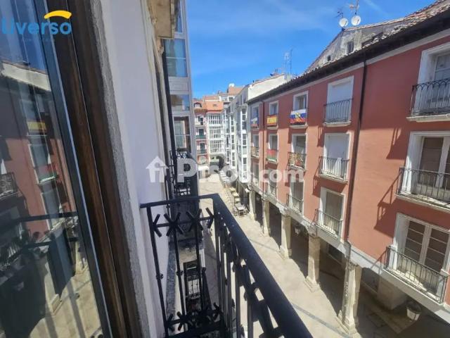 Piso en alquiler en Casco Antiguo