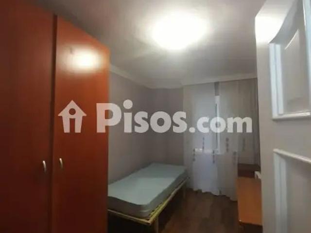 Piso en alquiler en Casco Antiguo