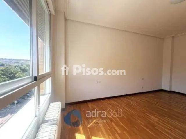 Piso en alquiler en Casco Antiguo