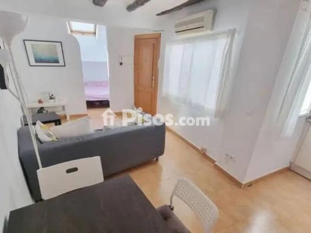 Piso en alquiler en Casco Antiguo