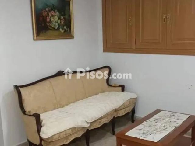 Piso en alquiler en Casco Antiguo