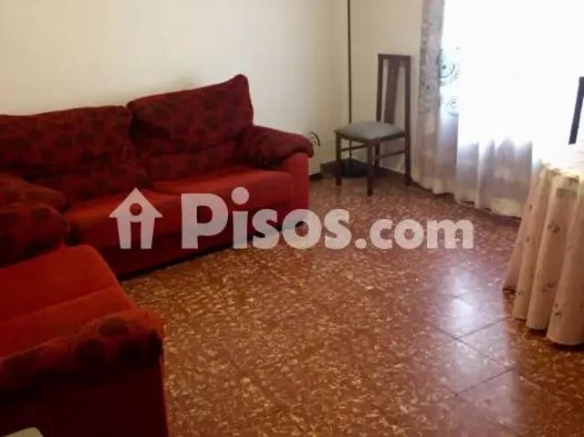 Piso en alquiler en Casco Antiguo