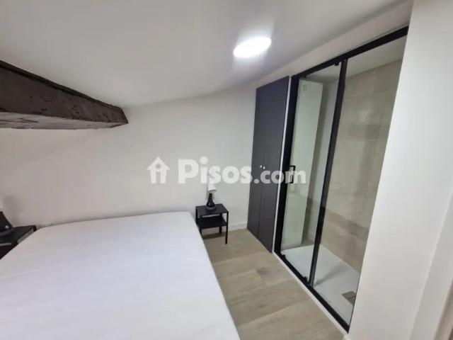 Piso en alquiler en Casco Antiguo