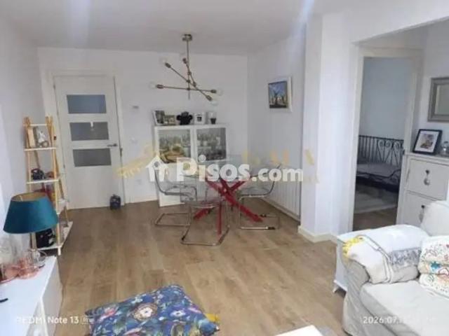 Piso en alquiler en Casco Antiguo