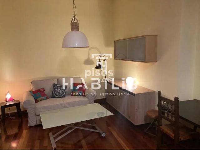Piso en alquiler en Casco Antiguo