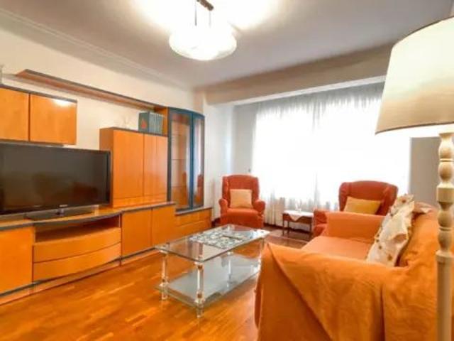 Piso en alquiler en Castilla Hermida