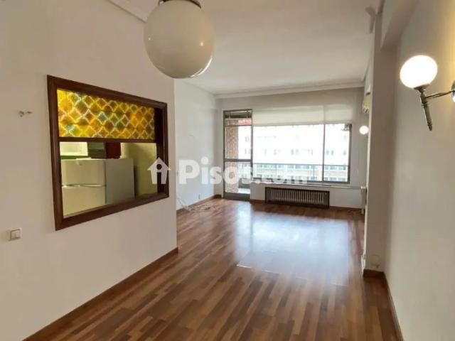 Piso en alquiler en Castillejos