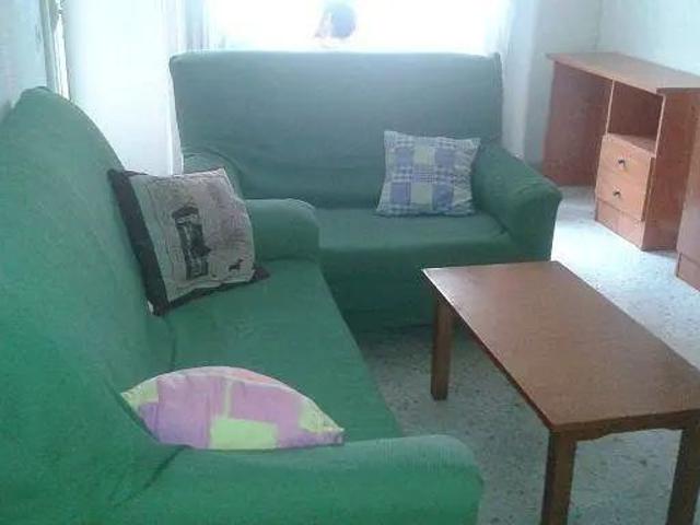 Piso en alquiler en Carmelitas
