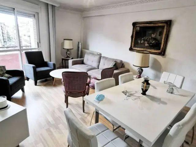 Piso en alquiler en Carmelitas