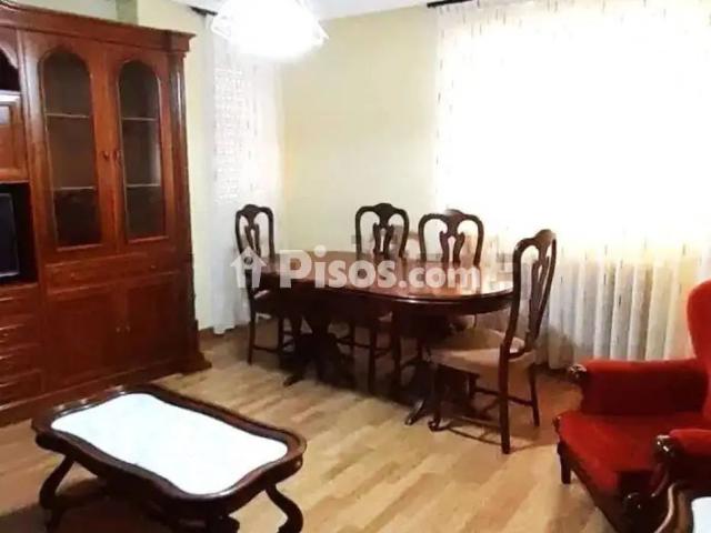 Piso en alquiler en Carmelitas