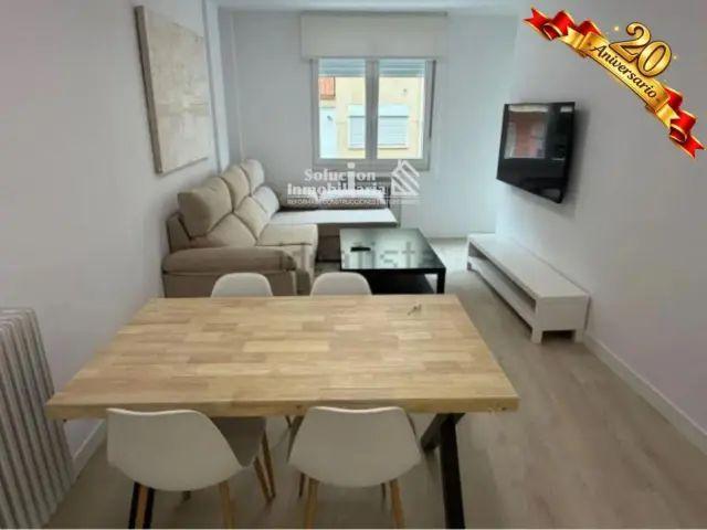 Piso en alquiler en Carmelitas