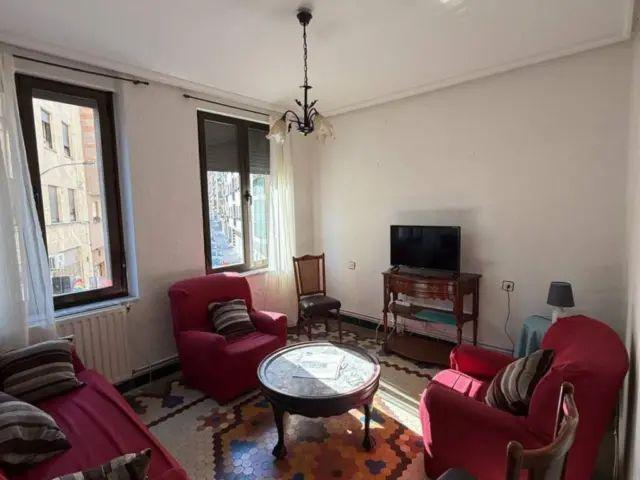 Piso en alquiler en Carmelitas