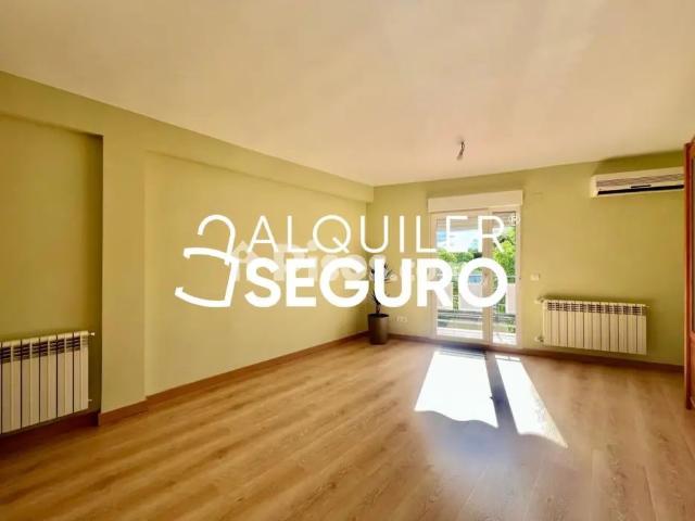 Piso en alquiler en Carabanchel