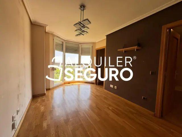 Piso en alquiler en Carabanchel