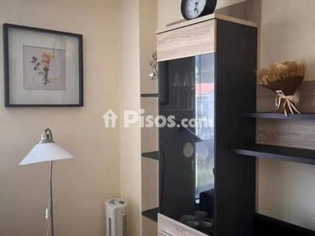 Piso en alquiler en Cariño