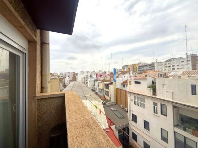 Piso en alquiler en Carrer de Xàtiva, 14