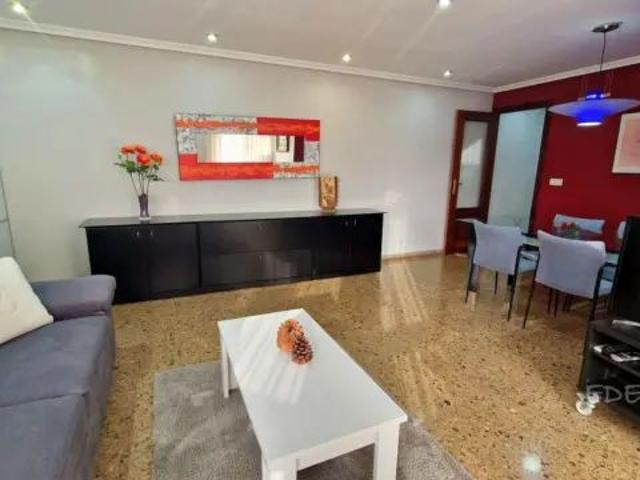 Piso en alquiler en Carrer de Barcelona