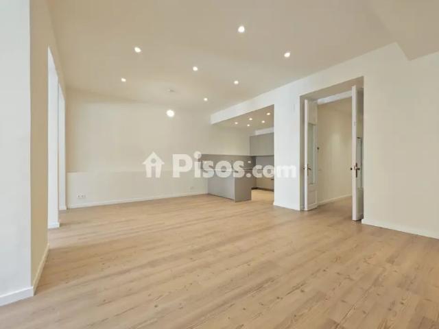 Piso en alquiler en Carrer de Barcelona, cerca de Carrer de Girona