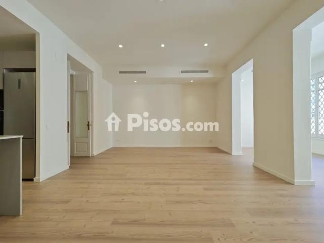 Piso en alquiler en Carrer de Barcelona, cerca de Carrer de Girona
