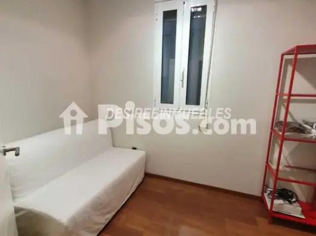 Piso en alquiler en Carrer de Joaquín Costa, cerca de Carrer de Borriana