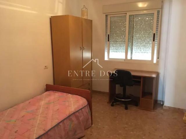 Piso en alquiler en Carrer de la Vall d'Uixó
