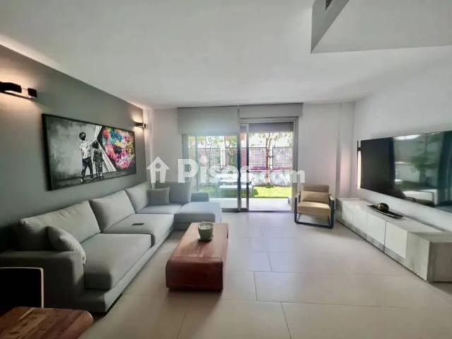 Piso en alquiler en Carrer de la Conillera, 12