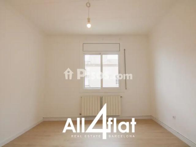 Piso en alquiler en Carrer de la Mare de Déu dels Àngels