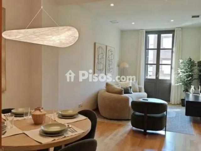 Piso en alquiler en Carrer de Mallorca, cerca de Carrer de la Marina