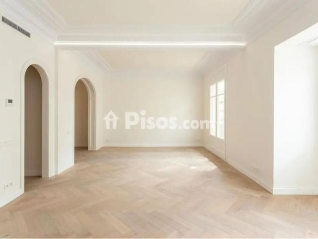 Piso en alquiler en Carrer de Muntaner, 466, cerca de Carrer d' Hercegovina