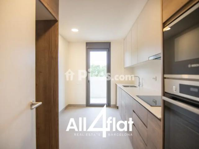 Piso en alquiler en Carrer de Ramon Turró, cerca de Carrer de Bac de Roda