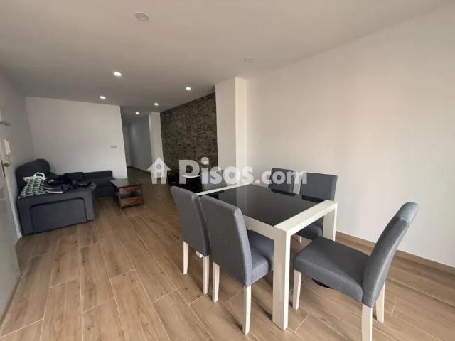 Piso en alquiler en Carrer de Ramón y Cajal